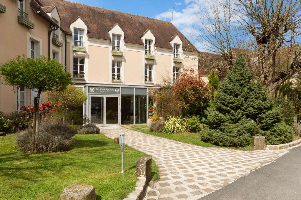 Ogaux Vieux Remparts Hotel Provins Buitenkant foto