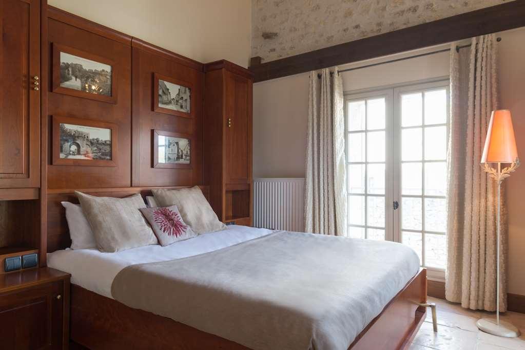 Ogaux Vieux Remparts Hotel Provins Kamer foto